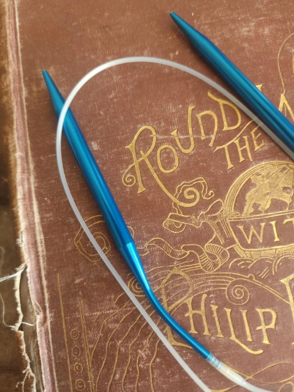 Vintage circular knitting